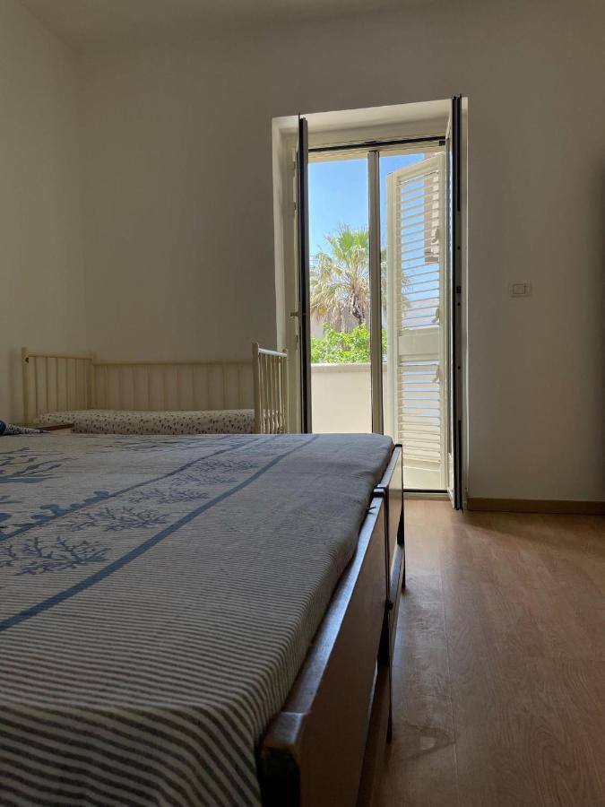 Villa Ticia A 100 Metri Dalla Spiaggia Con Parcheggio Privato Lido Marini Esterno foto